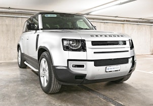 Vehicle image LAND ROVER Defender 110 3.0 I6 First Edition