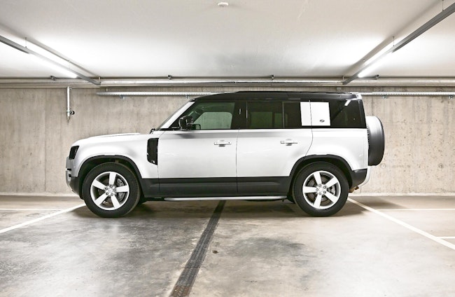 Vehicle image 3 Vehicle image 3