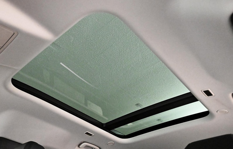 Vehicle image LAND ROVER DEFENDER