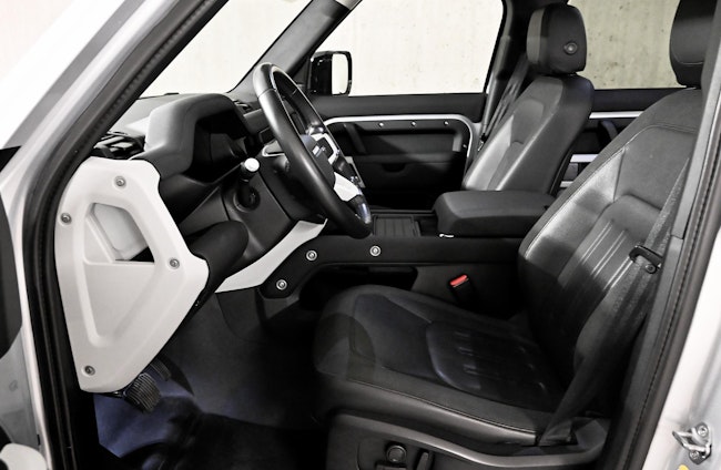 Vehicle image 2 Vehicle image 2