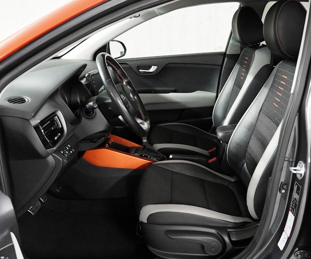 Vehicle image KIA STONIC