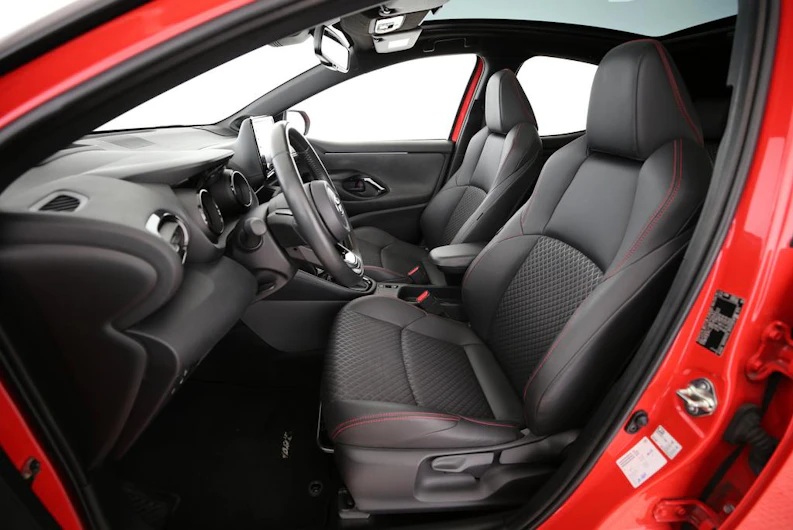 immagine del veicolo TOYOTA YARIS