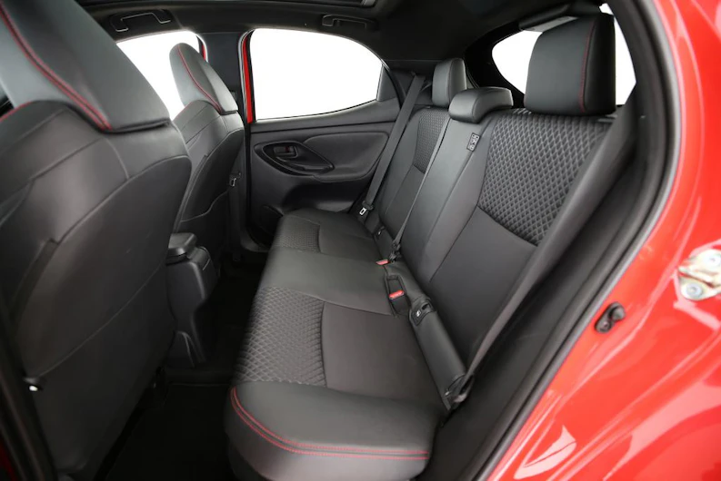 immagine del veicolo TOYOTA YARIS