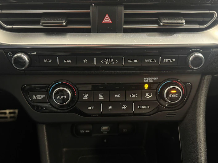 immagine del veicolo KIA NIRO