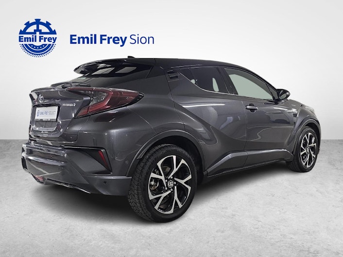 Vehicle image TOYOTA C-HR