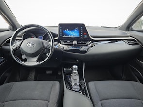 Vehicle image TOYOTA C-HR 1.8 VVTi HSD Trend