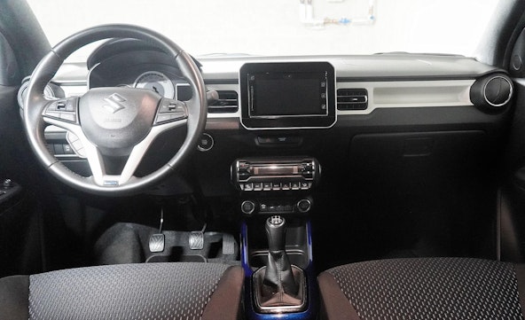 Vehicle image 8