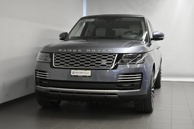 First vehicle image