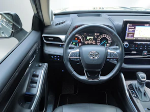 Fahrzeugbild TOYOTA Highlander 2.5 HSD Premium