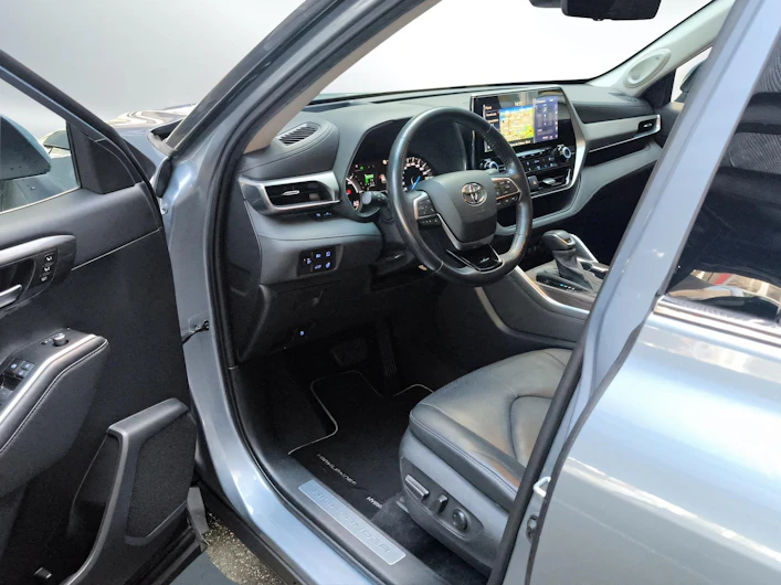 Fahrzeugbild TOYOTA Highlander