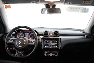 Vehicle image SUZUKI Swift 1.2 Piz Sulai Top Hybrid 4x4