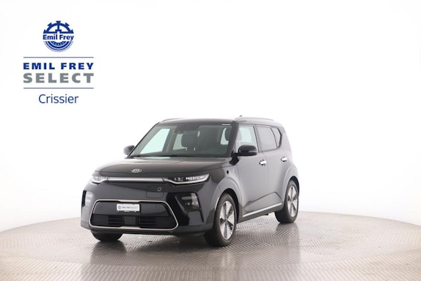 First vehicle image First vehicle image