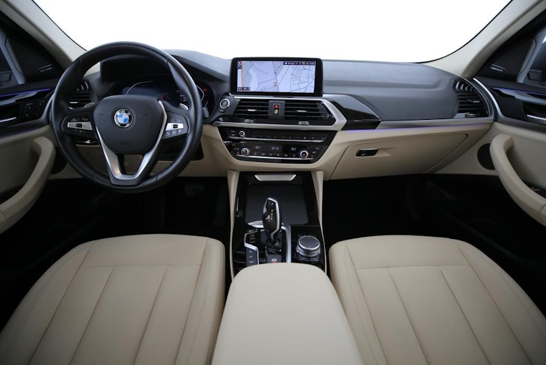 Vehicle image BMW X4