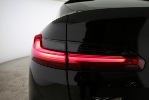 Vehicle image BMW X4 30i xDrive