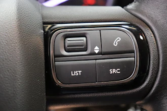 https://vehicle.imgix.net/1179386/34028ec5-4f86-4d8a-bc98-b856bae521c5.JPG