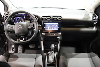 https://vehicle.imgix.net/1179386/69a0344a-186b-408d-81d8-4550ee605d84.JPG