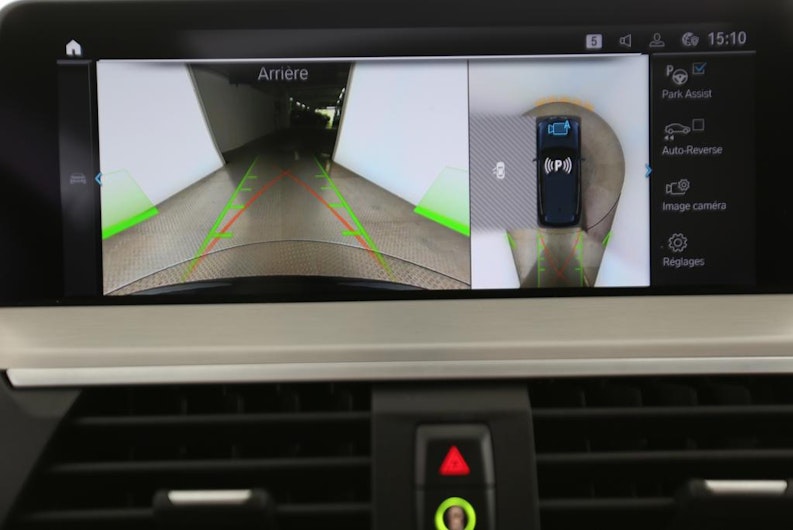 Vehicle image BMW iX3