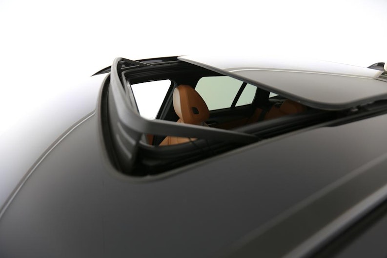 Vehicle image BMW iX3