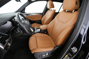 Vehicle image BMW iX3 E-Motor