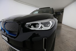 Vehicle image BMW iX3 E-Motor