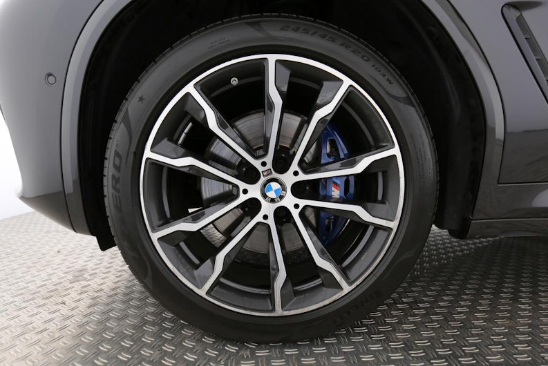 Vehicle image BMW X3