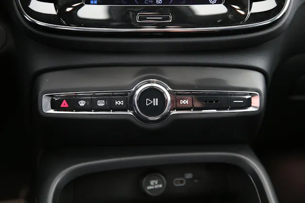 Volvo XC40 P8 Twin R-Design AWD