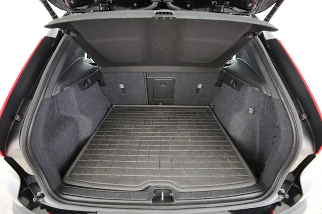 Volvo XC40 P8 Twin R-Design AWD