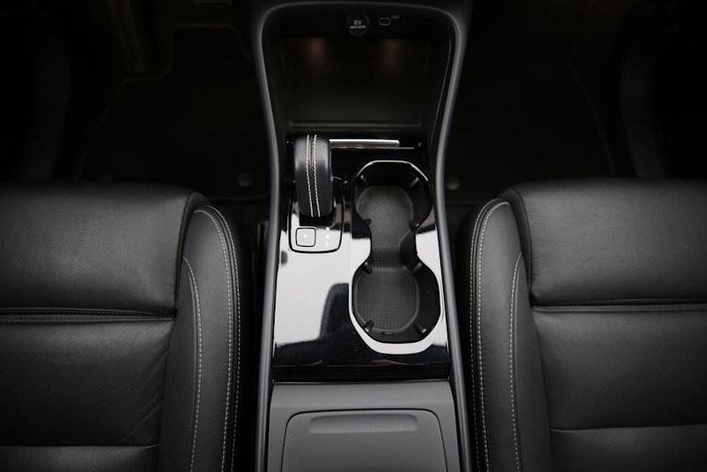 Vehicle image VOLVO XC40