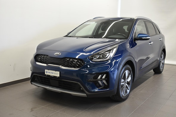First vehicle image