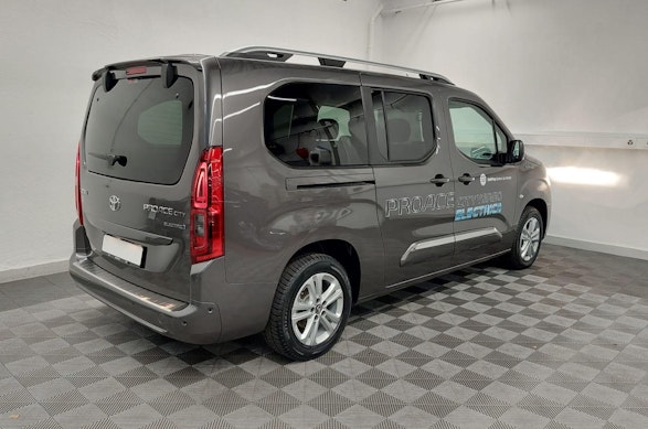 Toyota Proace City Verso L2 50KWh Style 5