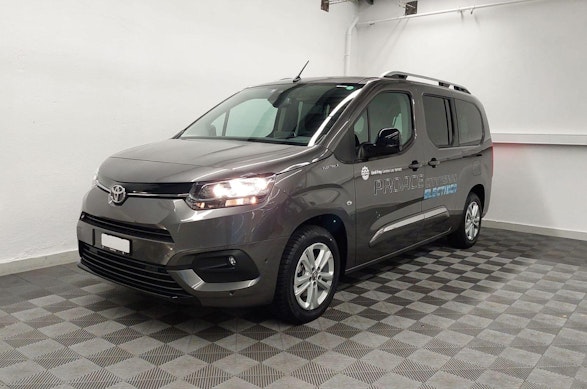 TOYOTA Proace City Verso L2 50KWh Style 0