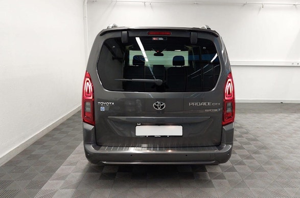Toyota Proace City Verso L2 50KWh Style 14