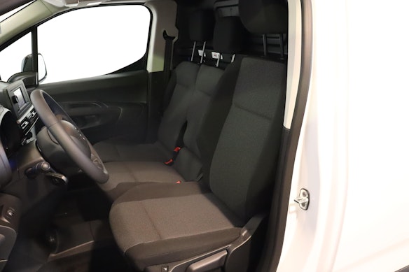 CITROEN e-Berlingo 1000 M 50kWh Club 6