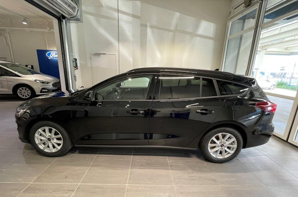 FORD Focus Station Wagon 1.0i EcoB Hybrid 125 Cool & Connect 2