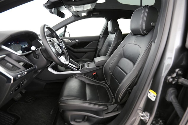 Vehicle image 2 Vehicle image 2