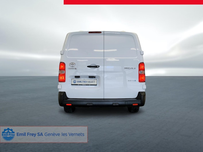 Vehicle image TOYOTA PROACE