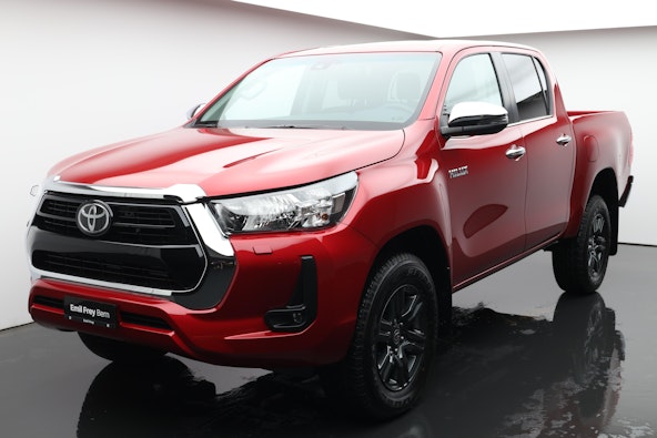 First vehicle image