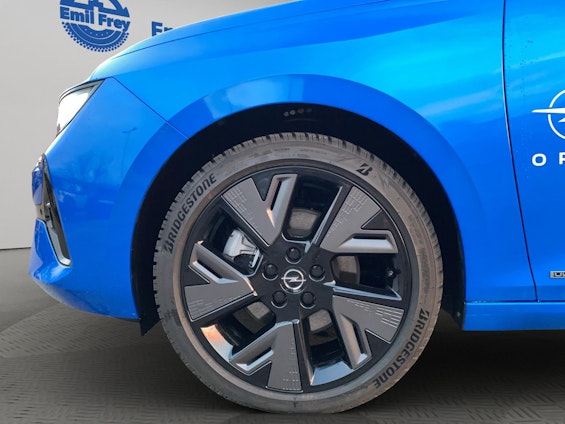 Vehicle image 11 Vehicle image 11