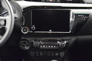 Fahrzeugbild TOYOTA Hilux Double Cab.-Pick-up 2.8 D-4D 204 Invincible MHEV