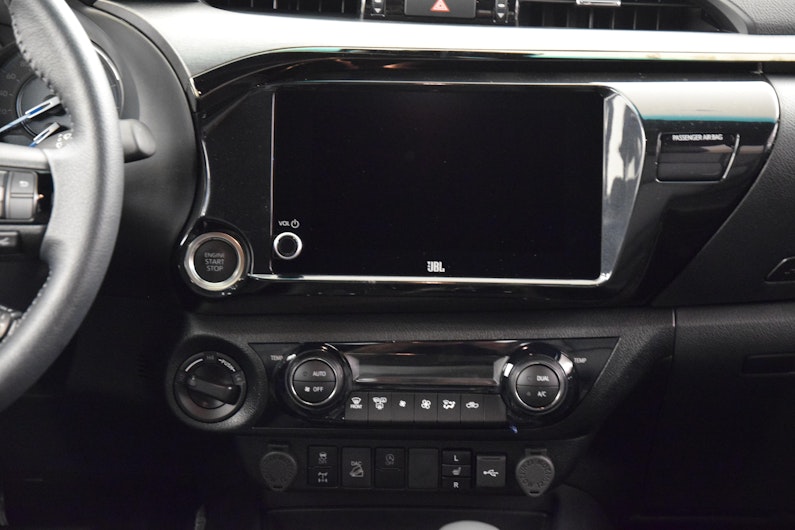 Vehicle image TOYOTA HI-LUX