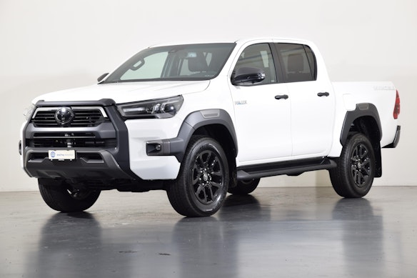 TOYOTA Hilux Double Cab.-Pick-up 2.8 D-4D 204 Invincible MHEV 1