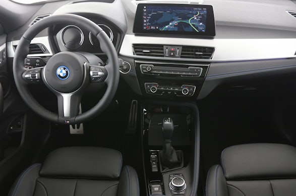 BMW X2 4