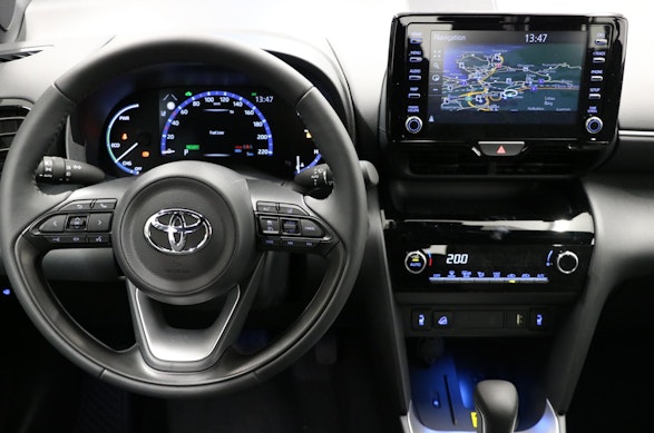 Toyota Yaris Cross 1.5 VVT-i HSD Trend AWD-i 4