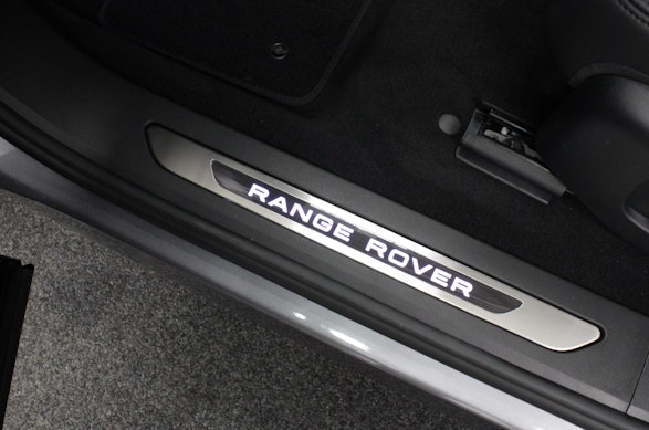 LAND ROVER Range Rover Evoque 2.0 T SE 10