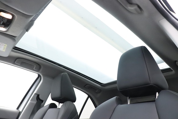 TOYOTA Yaris Cross 1.5 VVT-i HSD Elegant AWD-i 7