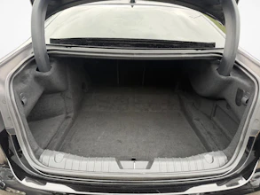 https://vehicle.imgix.net/144316/57861975-3a96-49b3-9911-da8cdd8beb4a.jpg