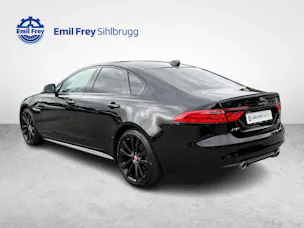 Jaguar XF 2.0 T 300 Chequered Flag AWD