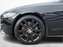 Jaguar XF 2.0 T 300 Chequered Flag AWD