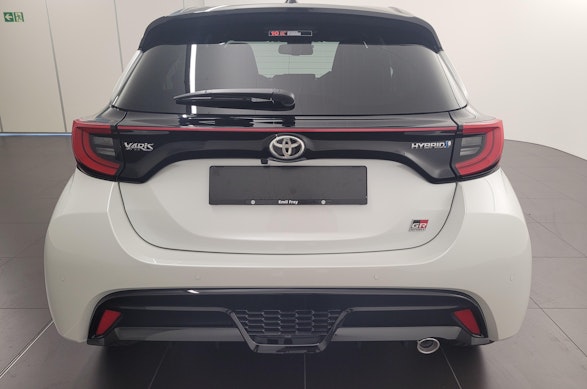 Toyota Yaris 1.5 VVT-i HSD GR Sport 4