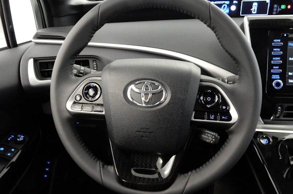 Toyota Mirai Fuel Cell Premium 10